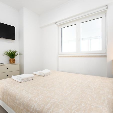 Cacilhas Riverview! Almada Bagian luar foto