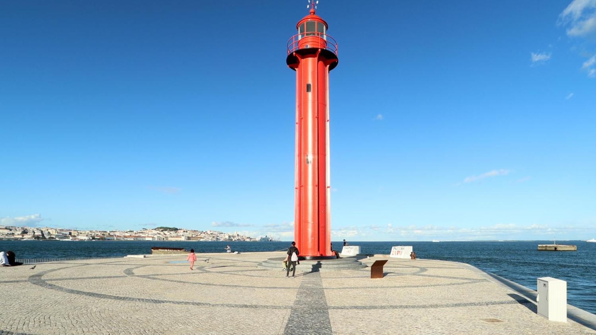 Cacilhas Riverview! Almada Bagian luar foto
