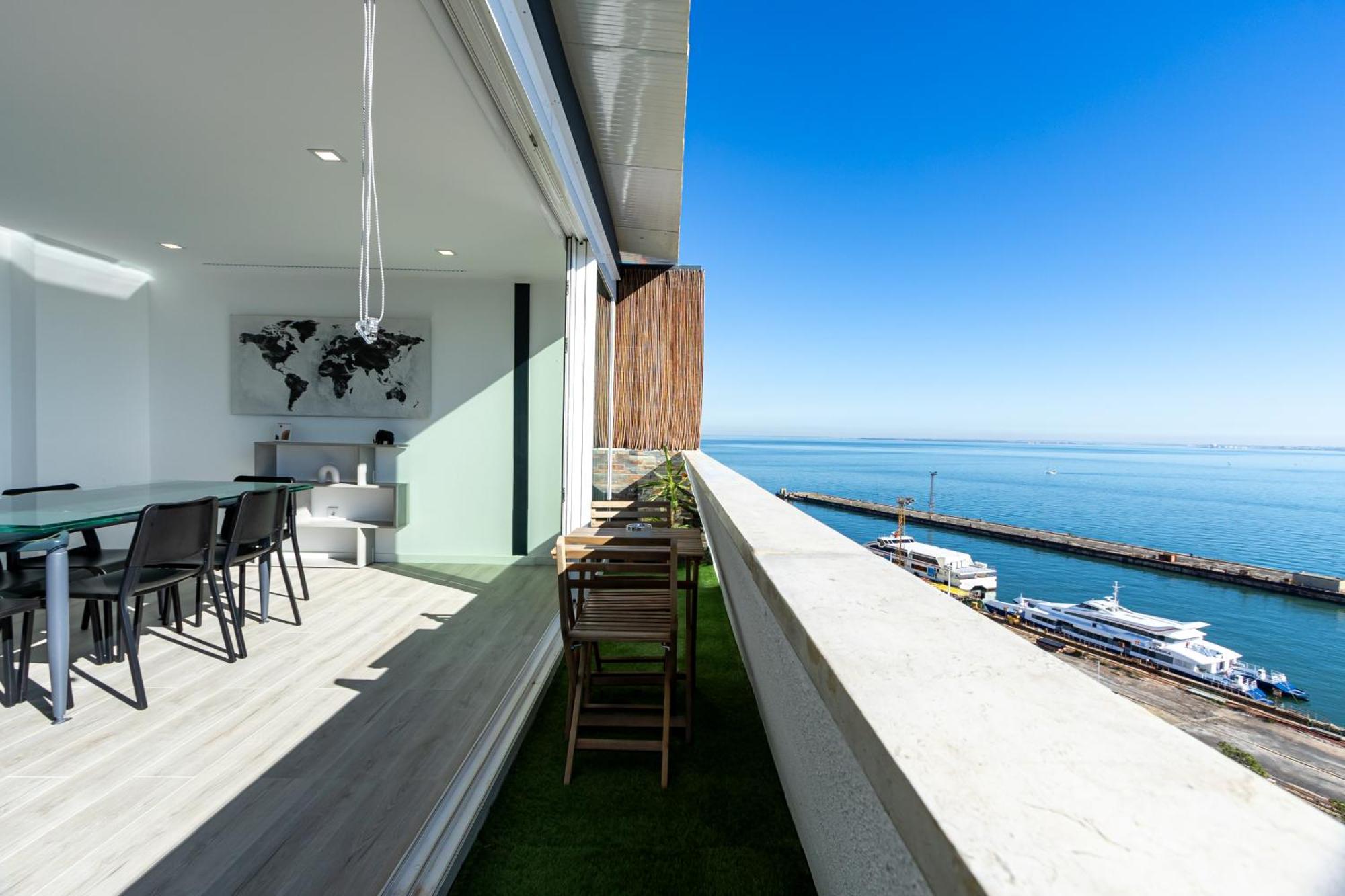 Cacilhas Riverview! Almada Bagian luar foto