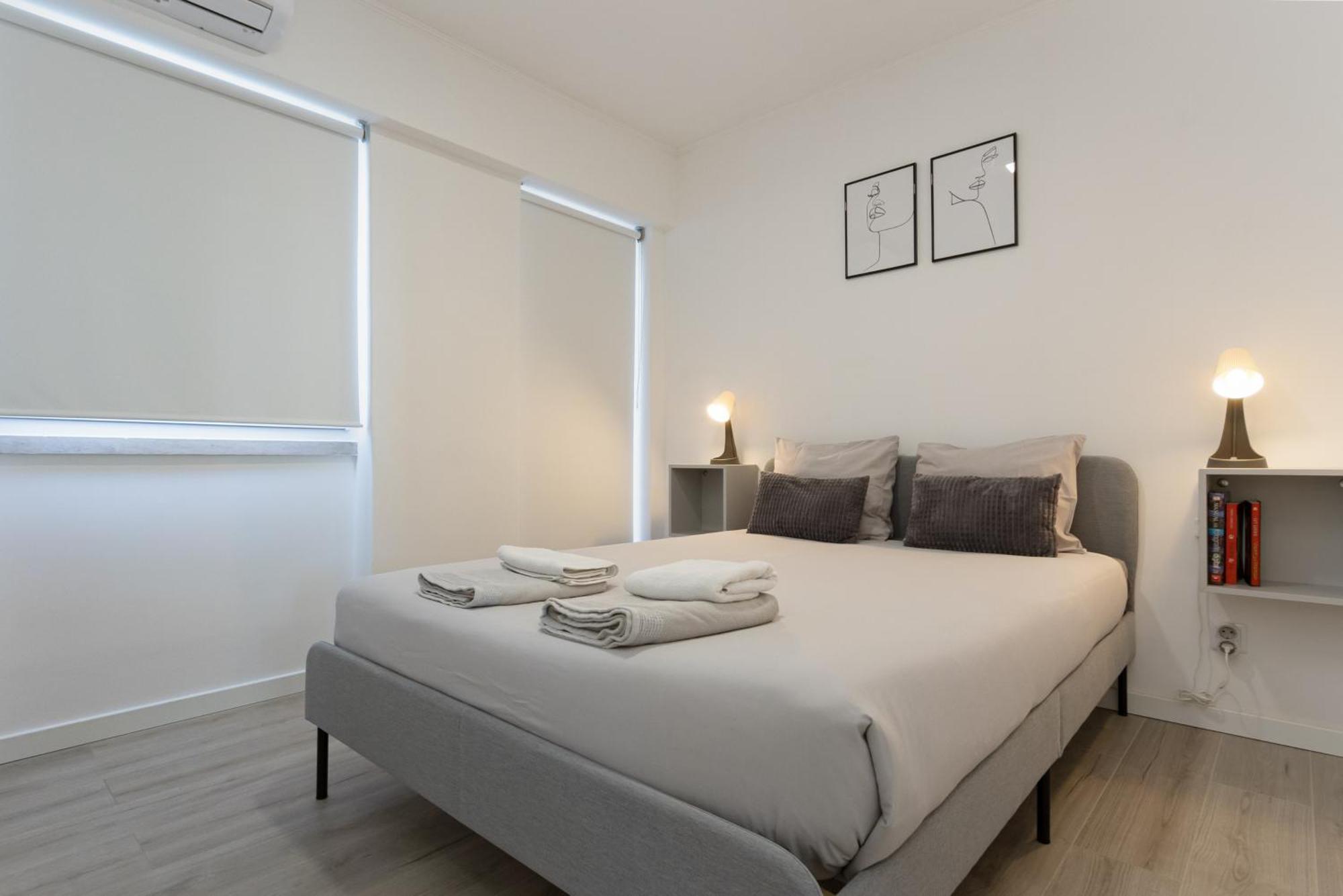 Cacilhas Riverview! Almada Bagian luar foto